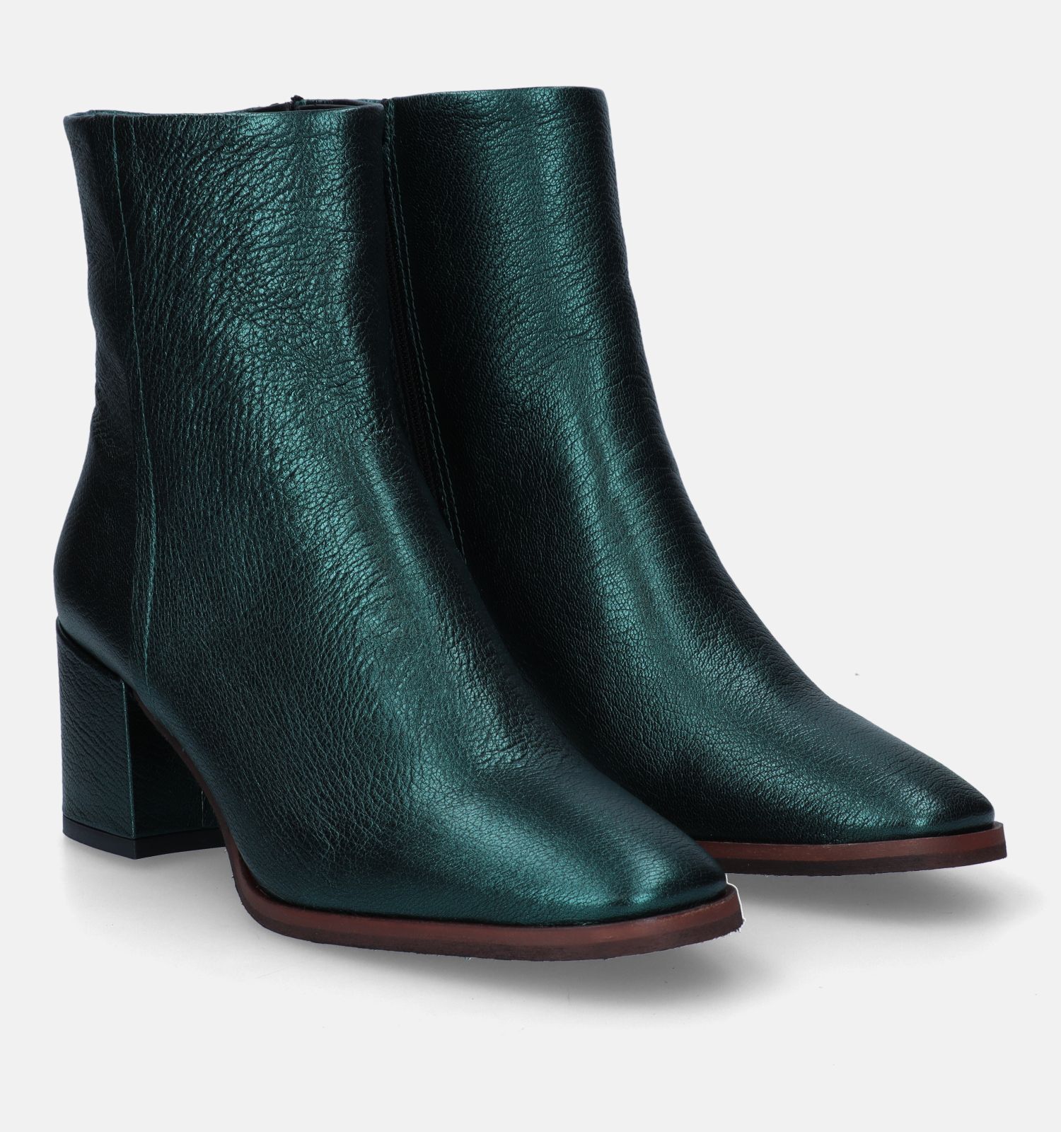 Petite mendigote sale batara metallic booties