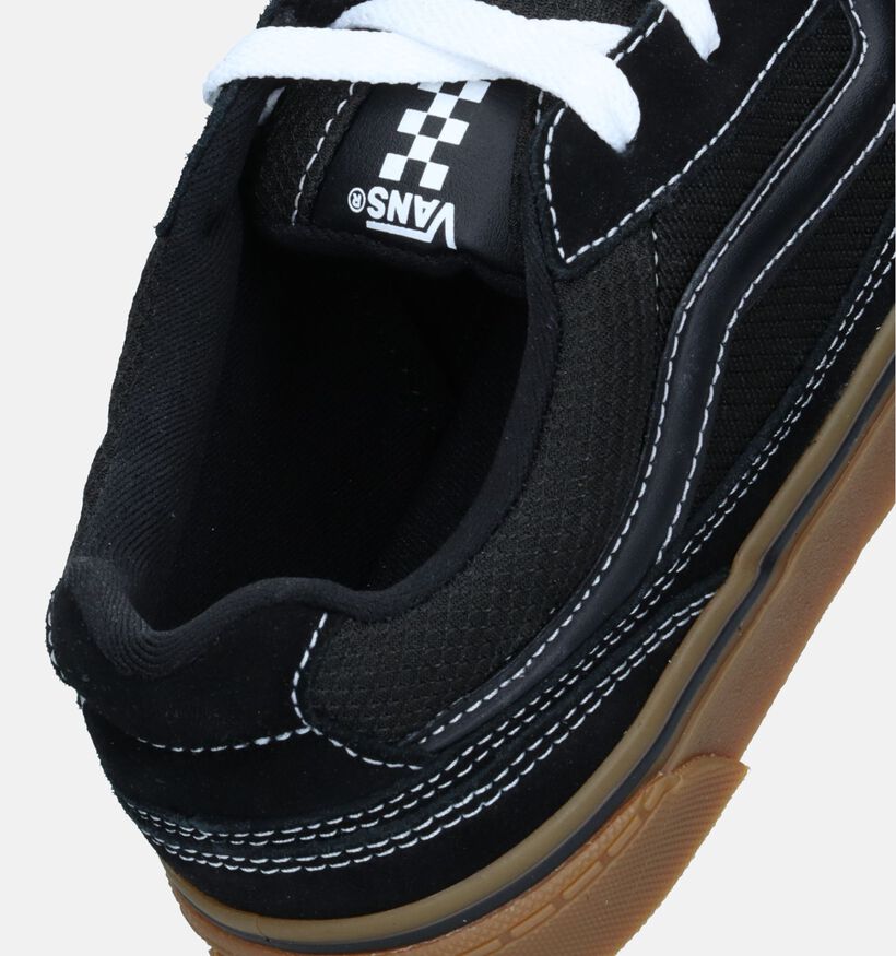 Vans Caldrone Suede Gum Baskets de skate en Noir pour garçons (343918)