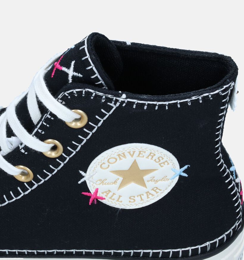 Converse Chuck Taylor All Star Lift Baskets en Noir pour femmes (341502)