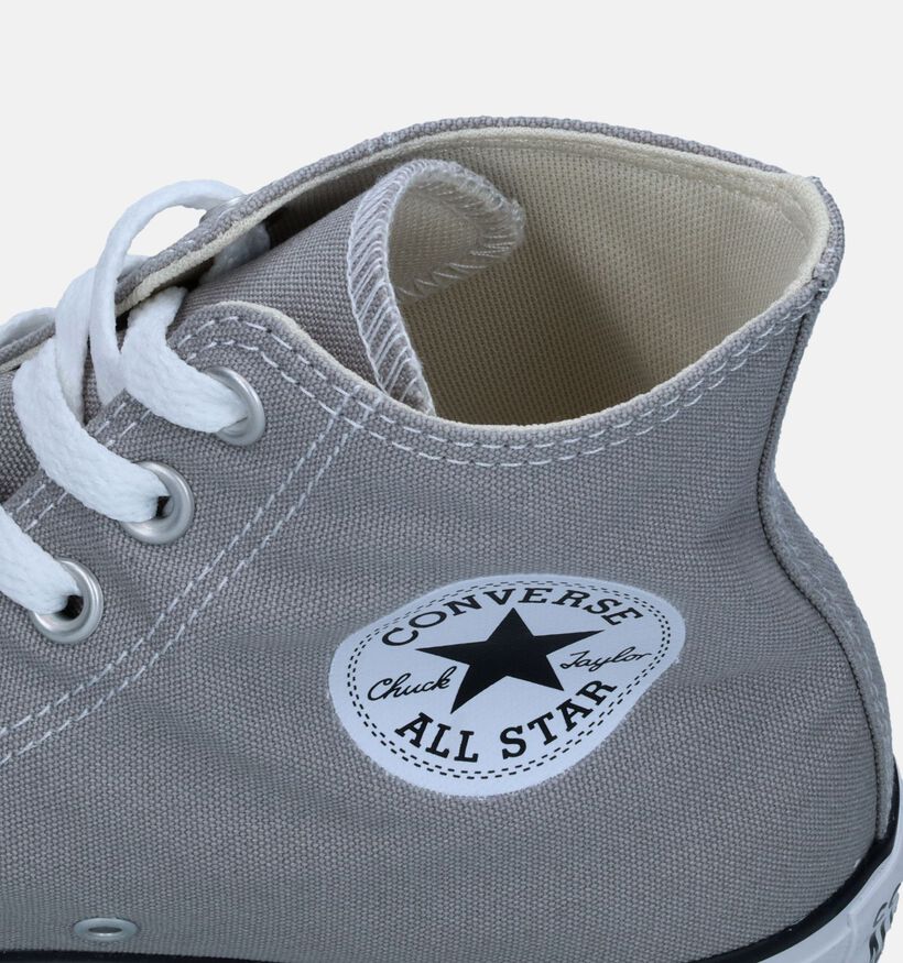 Converse Chuck Taylor AS Baskets en Gris pour hommes (341717)