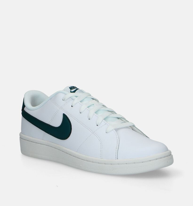 Nike Court Royale 2 Baskets en Blanc pour hommes (340375)