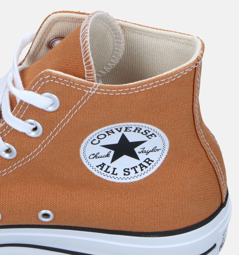 Converse Chuck Taylor All Star Lift Baskets en Brun pour femmes (343991)