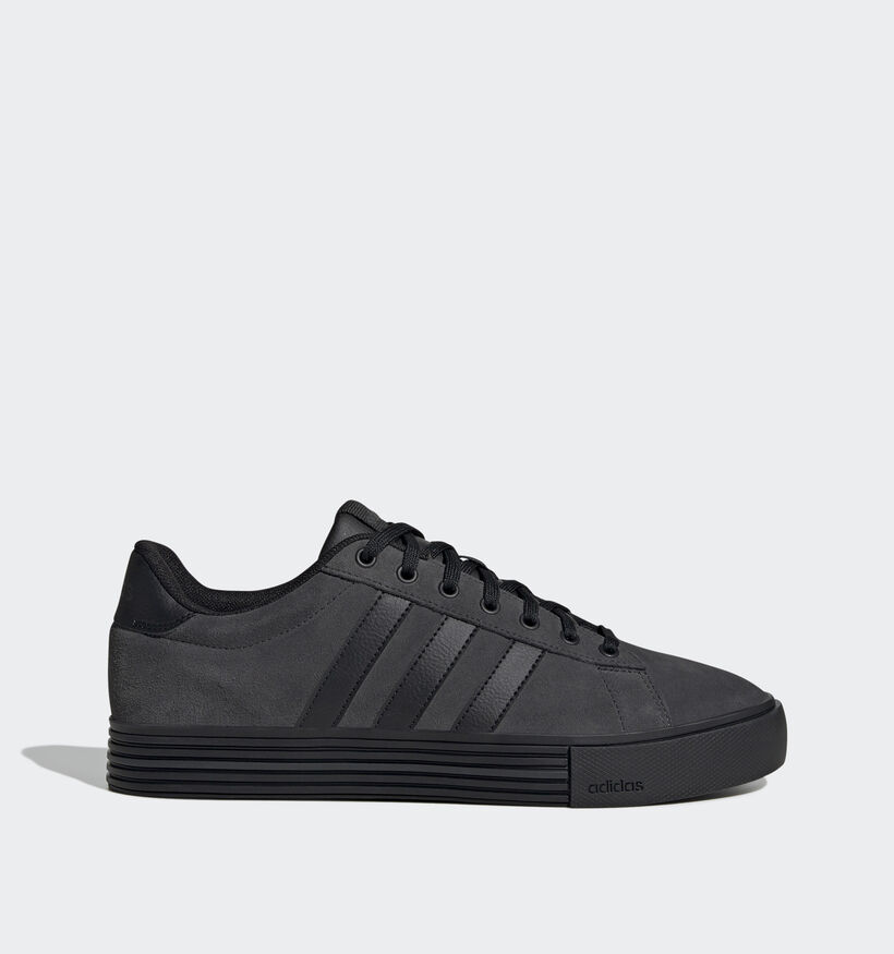 adidas Daily 4.0 Baskets en Noir pour hommes (348953)