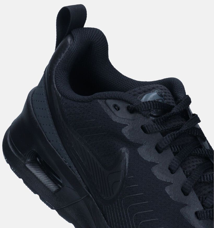 Nike Air Max Nuaxis Zwarte Sneakers voor heren (343749)