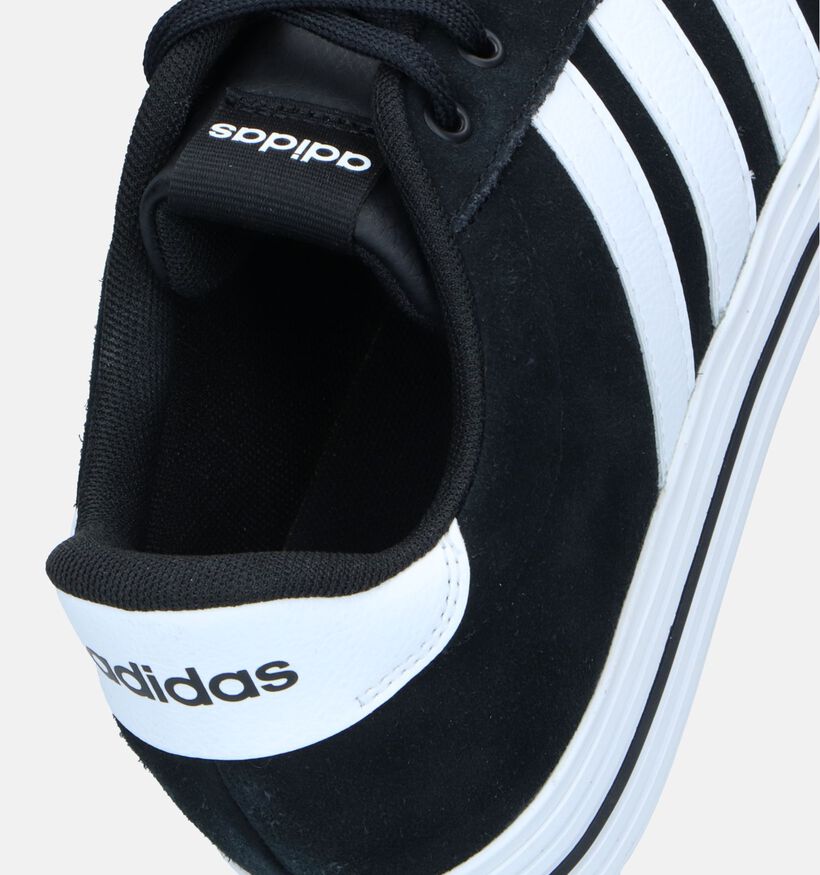 adidas Daily 4.0 Baskets en Noir pour hommes (343276)