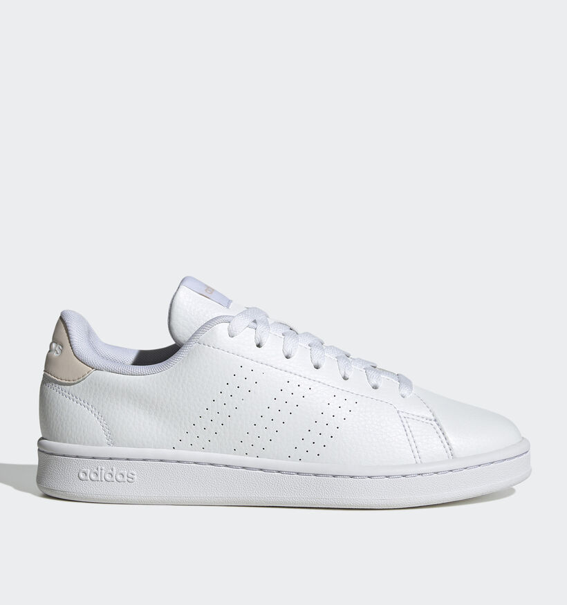 adidas Advantage Baskets en Blanc pour femmes (341435)