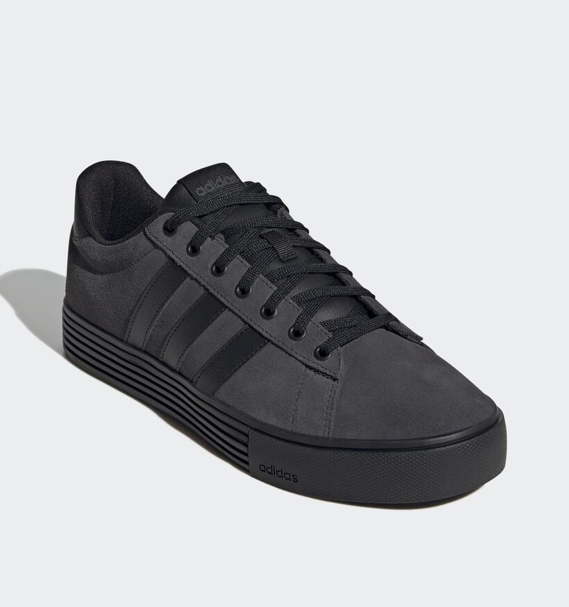 adidas Daily 4.0 Baskets en Noir pour hommes (348953)