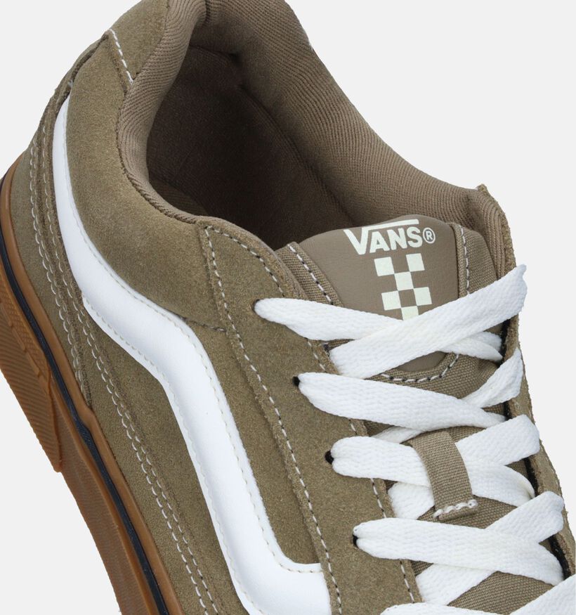 Vans Caldrone Suede Baskets de skate en Vert pour hommes (343780)