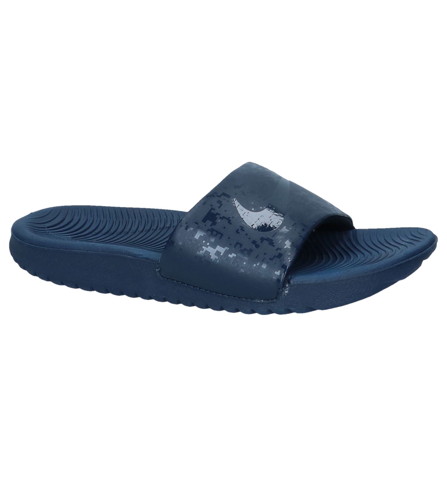 badslippers nike