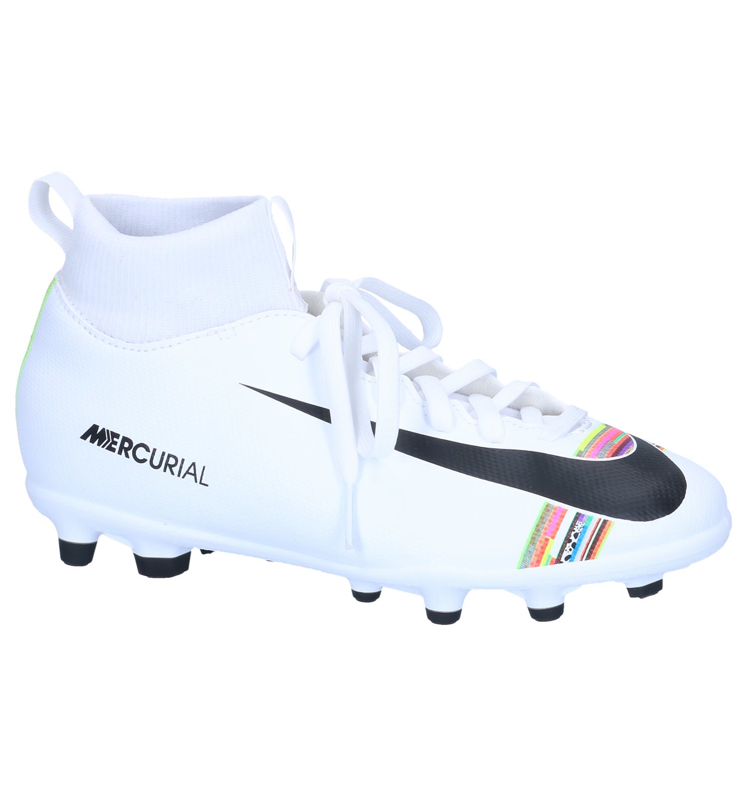 witte nike voetbalschoenen